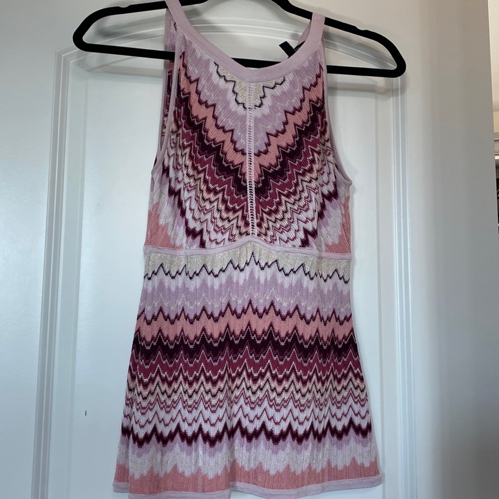 Women’s sleeveless sweater